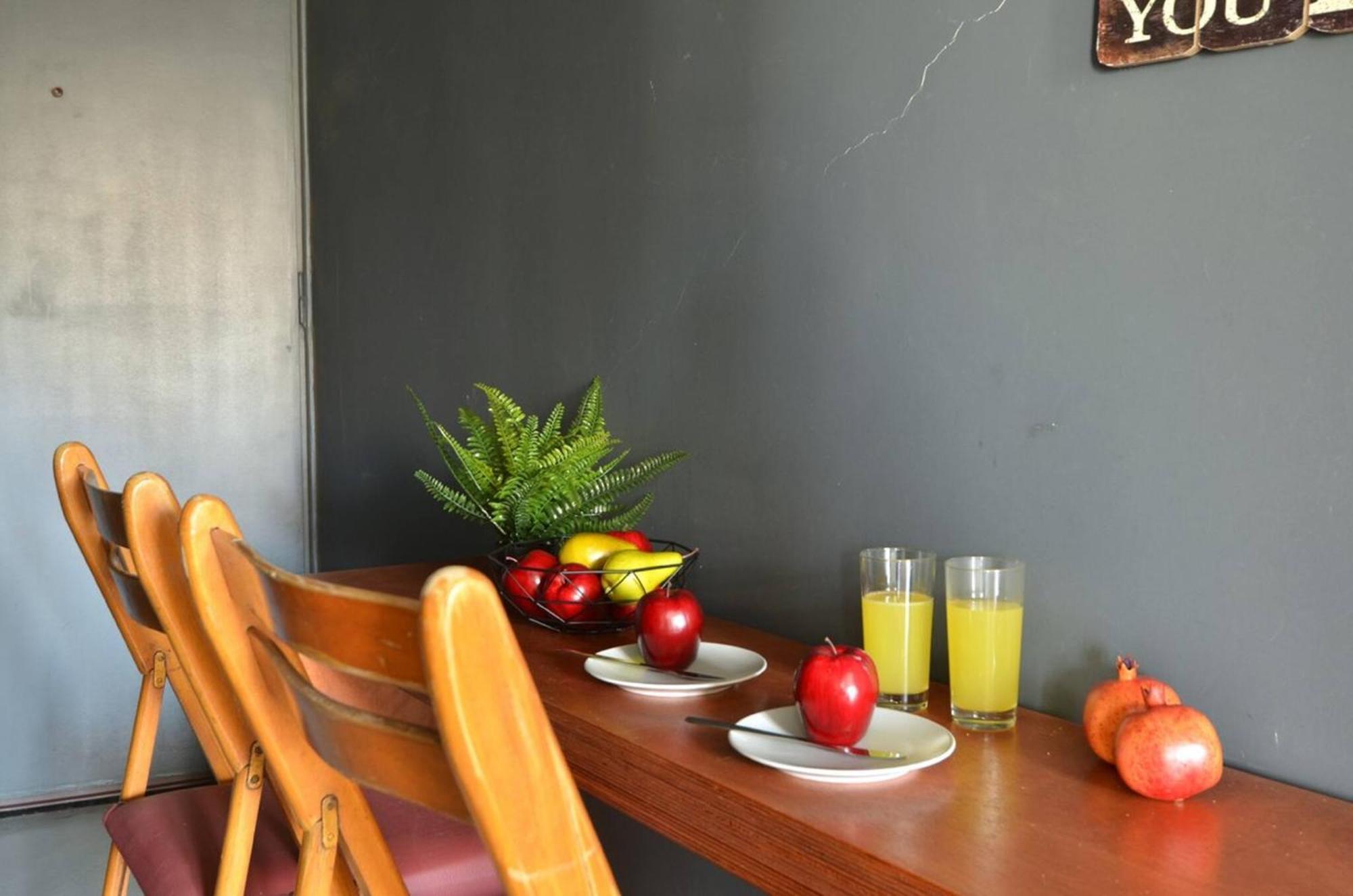 Kerameikos, A Lovely Apartment Athens Luaran gambar